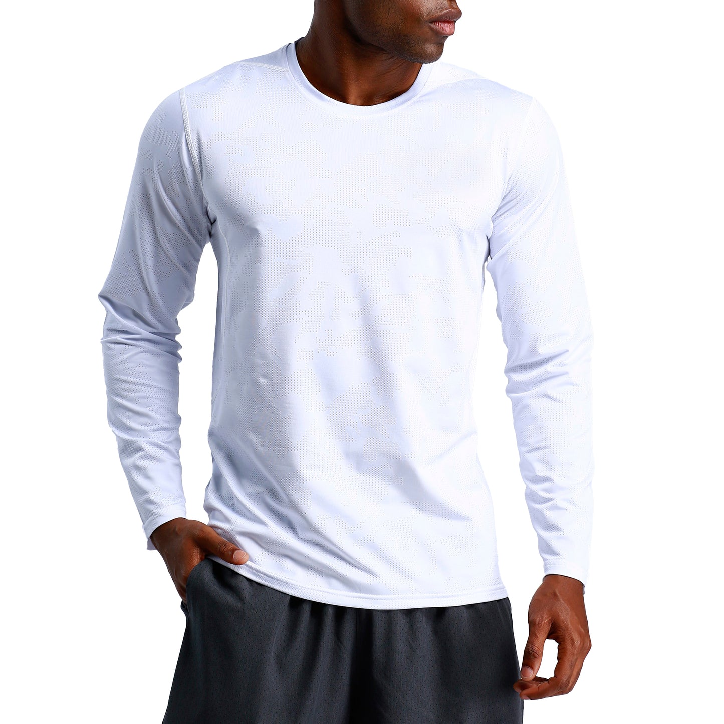 Men's loose round neck long sleeved T-shirt in white